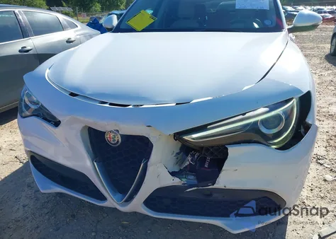2018 Alfa Romeo Stelvio Ti Lusso Awd z USA, uszkodzony, nr VIN ZASFAKRN3J7C16023